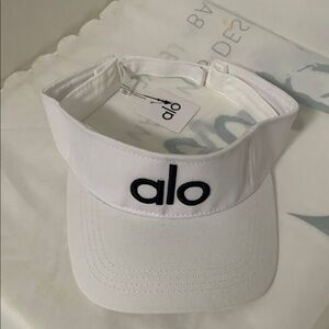 ALO Yoga Classic White Visor with Black Embroidery